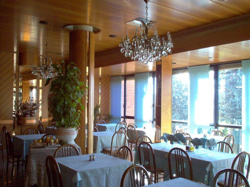 Hotel Pineta Loiano エクステリア 写真